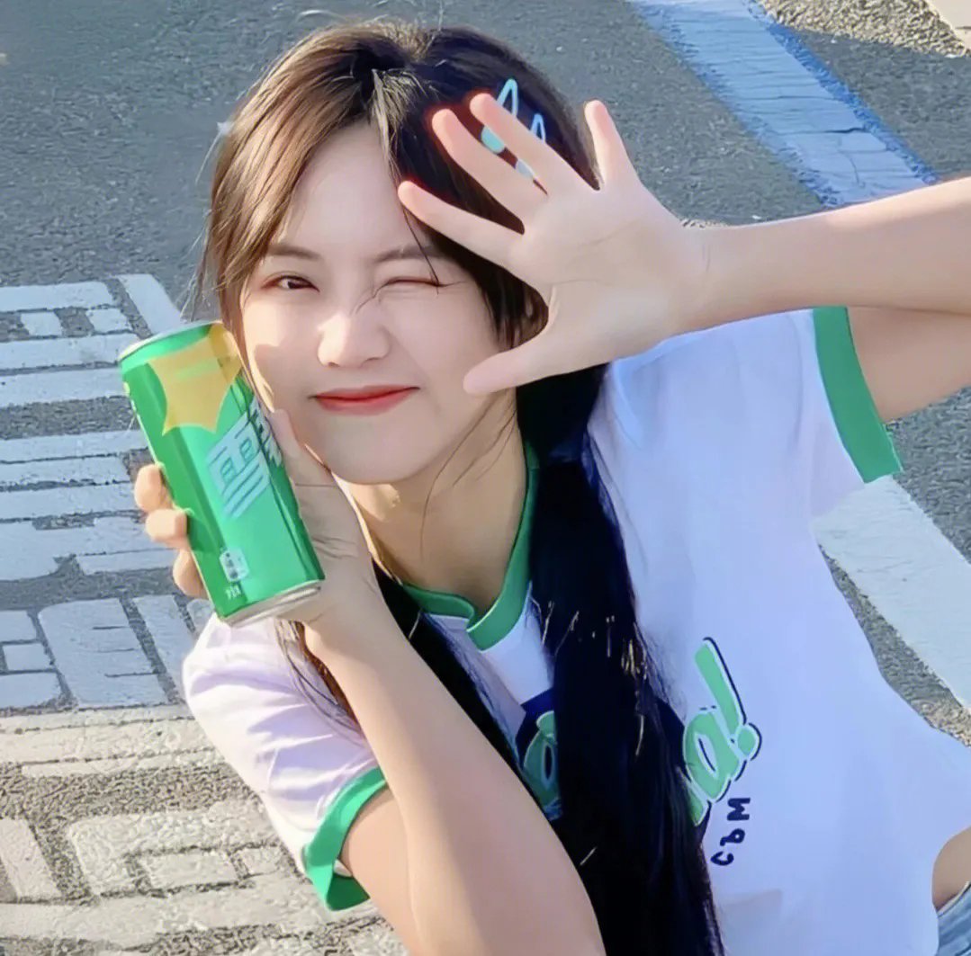 我为救校花而死她重生倒追我